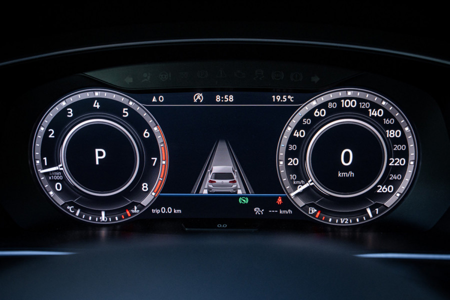 Volkswagen Tiguan Allspace 1.4 TSI Highline | 7 persoons | Aut. | Panoramadak | LED | Cruise contr. | PDC