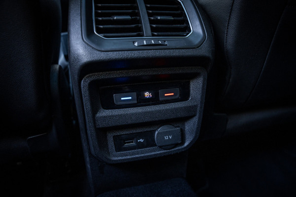 Volkswagen Tiguan Allspace 1.4 TSI Highline | 7 persoons | Aut. | Panoramadak | LED | Cruise contr. | PDC