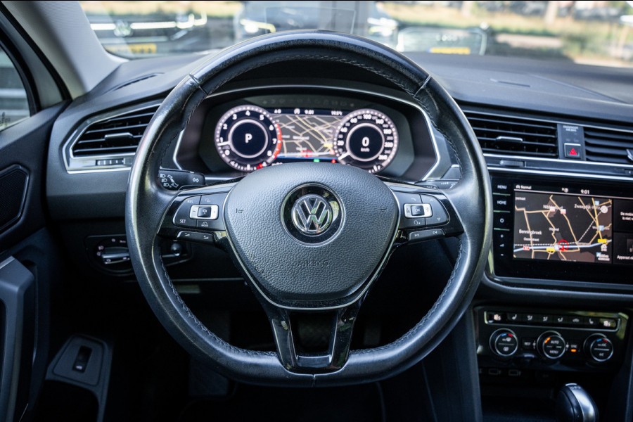 Volkswagen Tiguan Allspace 1.4 TSI Highline | 7 persoons | Aut. | Panoramadak | LED | Cruise contr. | PDC