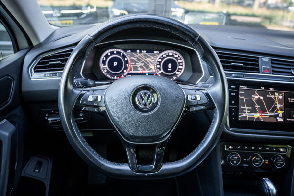 Volkswagen Tiguan Allspace 1.4 TSI Highline | 7 persoons | Aut. | Panoramadak | LED | Cruise contr. | PDC