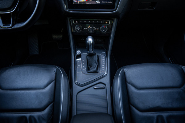 Volkswagen Tiguan Allspace 1.4 TSI Highline | 7 persoons | Aut. | Panoramadak | LED | Cruise contr. | PDC