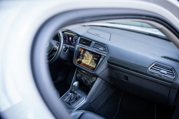 Volkswagen Tiguan Allspace 1.4 TSI Highline | 7 persoons | Aut. | Panoramadak | LED | Cruise contr. | PDC
