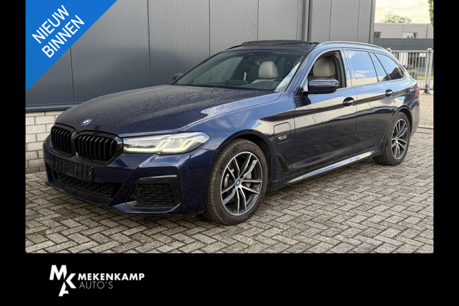 BMW 5 Serie Touring 530e High Executive M-Sport 18"/Panoramadak/Leder + memory/Stoelverwarming/Dodehoek/Keyless/Elektrische klep/Apple Carplay & Android Auto