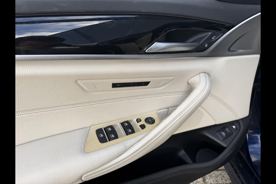 BMW 5 Serie Touring 530e High Executive M-Sport 18"/Panoramadak/Leder + memory/Stoelverwarming/Dodehoek/Keyless/Elektrische klep/Apple Carplay & Android Auto