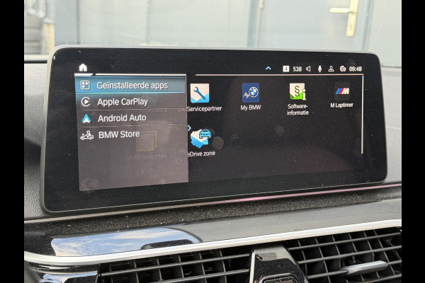 BMW 5 Serie Touring 530e High Executive M-Sport 18"/Panoramadak/Leder + memory/Stoelverwarming/Dodehoek/Keyless/Elektrische klep/Apple Carplay & Android Auto