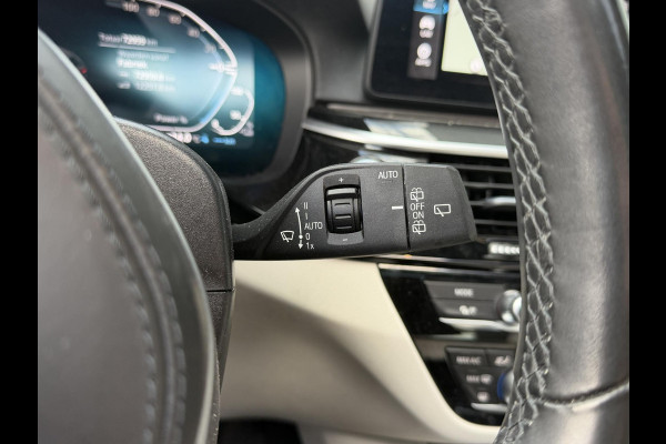 BMW 5 Serie Touring 530e High Executive M-Sport 18"/Panoramadak/Leder + memory/Stoelverwarming/Dodehoek/Keyless/Elektrische klep/Apple Carplay & Android Auto