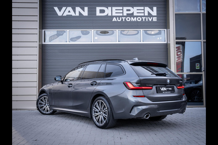 BMW 3 Serie Touring 330e High Executive - M-Sport l Laser l Pano l Trekhaak l HUD