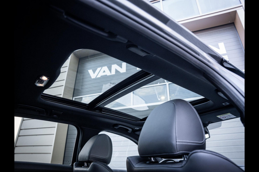 BMW 3 Serie Touring 330e High Executive - M-Sport l Laser l Pano l Trekhaak l HUD