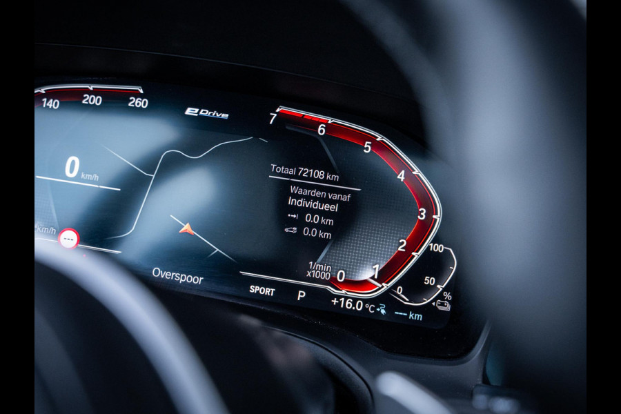 BMW 3 Serie Touring 330e High Executive - M-Sport l Laser l Pano l Trekhaak l HUD