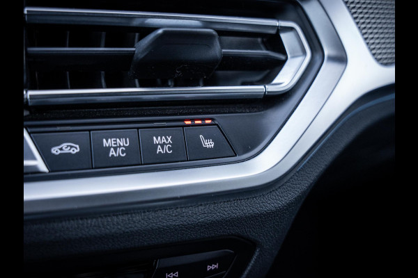 BMW 3 Serie Touring 330e High Executive - M-Sport l Laser l Pano l Trekhaak l HUD