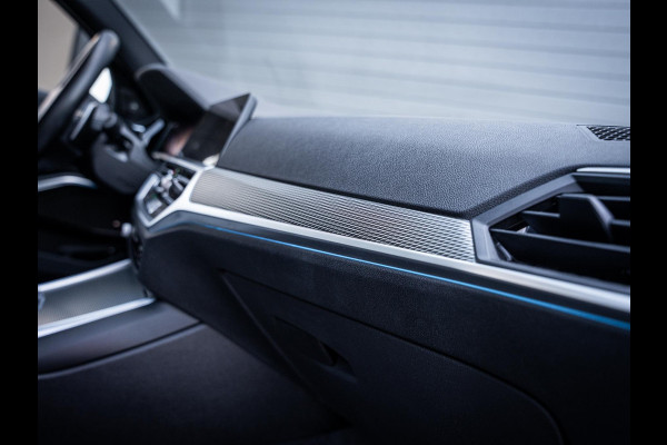 BMW 3 Serie Touring 330e High Executive - M-Sport l Laser l Pano l Trekhaak l HUD