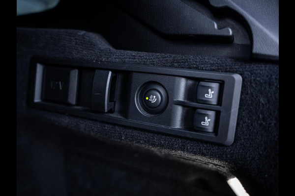 BMW 3 Serie Touring 330e High Executive - M-Sport l Laser l Pano l Trekhaak l HUD