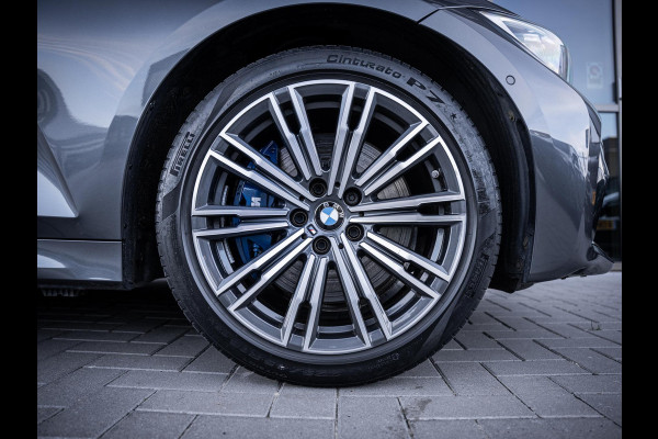 BMW 3 Serie Touring 330e High Executive - M-Sport l Laser l Pano l Trekhaak l HUD