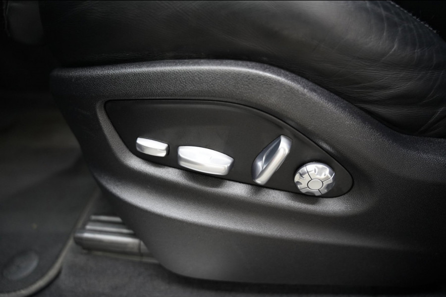 Porsche Cayenne Coupé 3.0 E-Hybrid PANO BOSE SPORT CHRONO