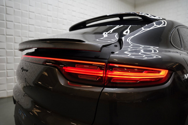 Porsche Cayenne Coupé 3.0 E-Hybrid PANO BOSE SPORT CHRONO