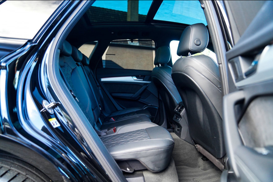 Audi Q5 55 TFSI e Quattro Competition | RS Zetels | Head-up | Trekhaak | Panorama | Facelift MMI | Adaptieve Cruise | Matrix LED |