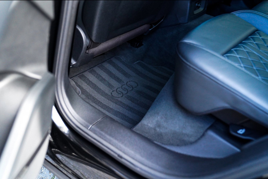 Audi Q5 55 TFSI e Quattro Competition | RS Zetels | Head-up | Trekhaak | Panorama | Facelift MMI | Adaptieve Cruise | Matrix LED |