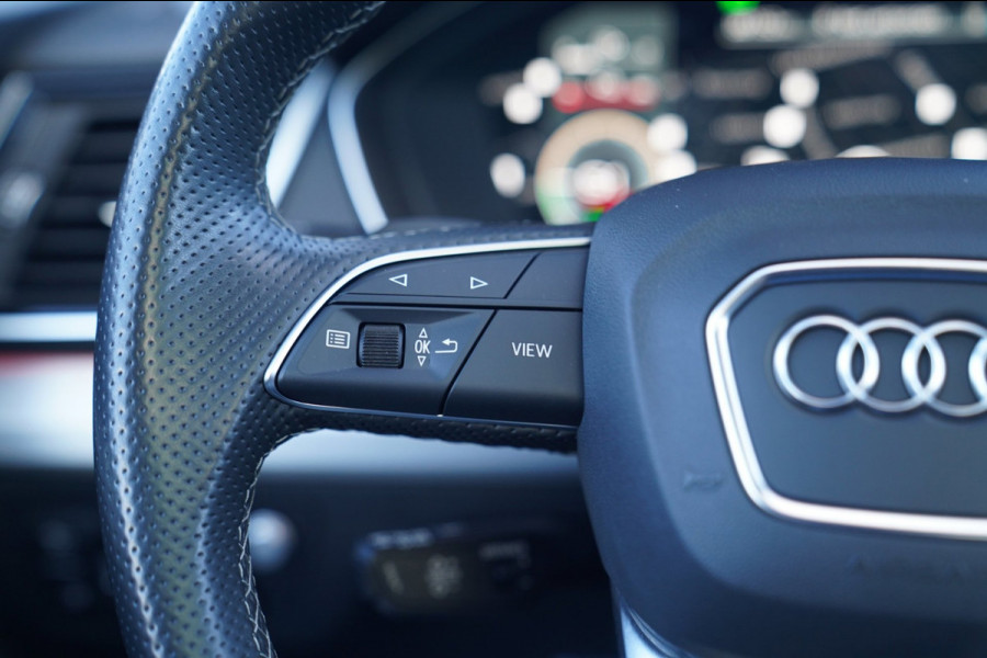 Audi Q5 55 TFSI e Quattro Competition | RS Zetels | Head-up | Trekhaak | Panorama | Facelift MMI | Adaptieve Cruise | Matrix LED |