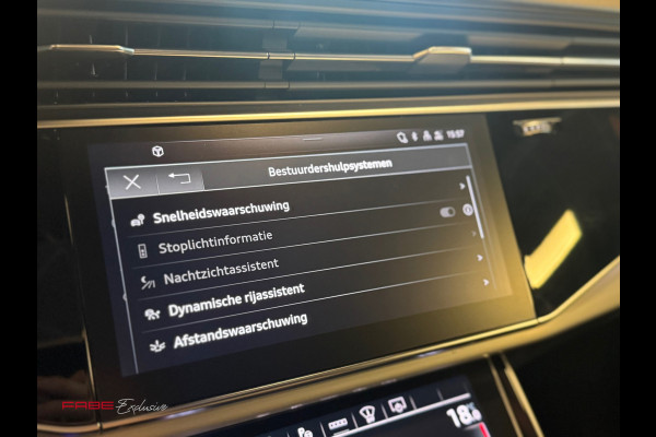 Audi Q8 55 TFSI e quattro Pro Line S / Massage / Softclose / B&O / Pano / Stoelventilatie / Stuurverwarming / Trekhaak / Gordijn