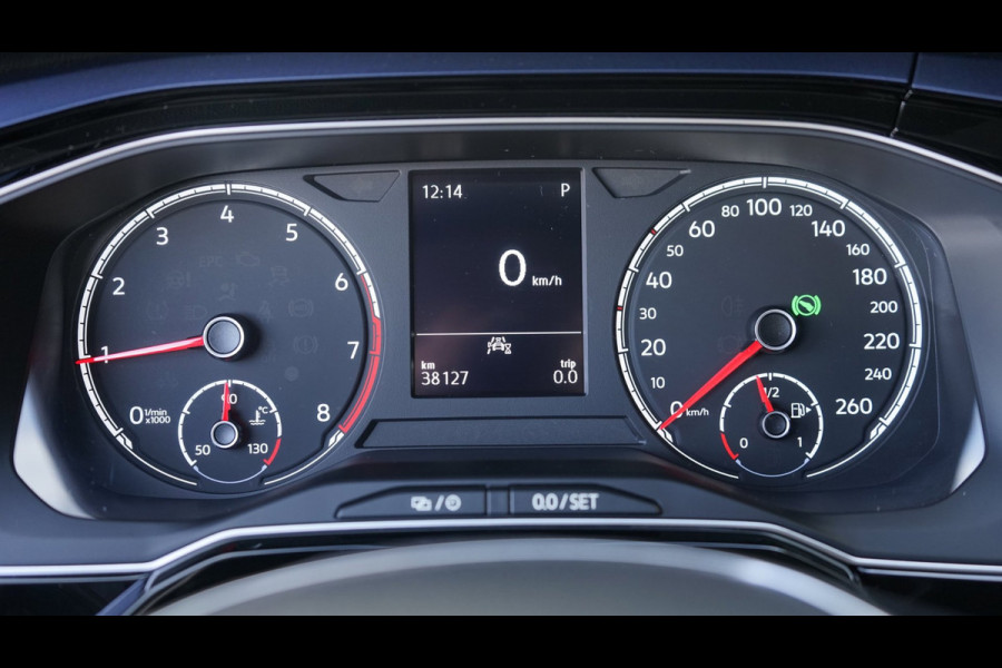 Volkswagen Polo 1.0 TSI Highline AUTOMAAT|CARPLAY|CLIMA|CRUISE|PARKEERSENSOREN|STOELVERWARMING