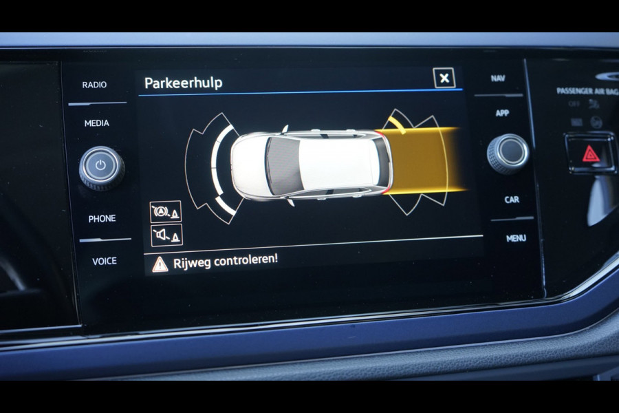 Volkswagen Polo 1.0 TSI Highline AUTOMAAT|CARPLAY|CLIMA|CRUISE|PARKEERSENSOREN|STOELVERWARMING