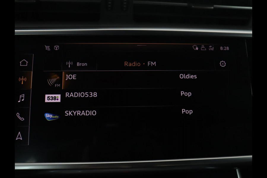 Audi A6 Avant 45 TFSI Sport S line edition | Pano.Dak | Trekhaak | LED | Apple Carplay | Stoelverwarming | S-Line |