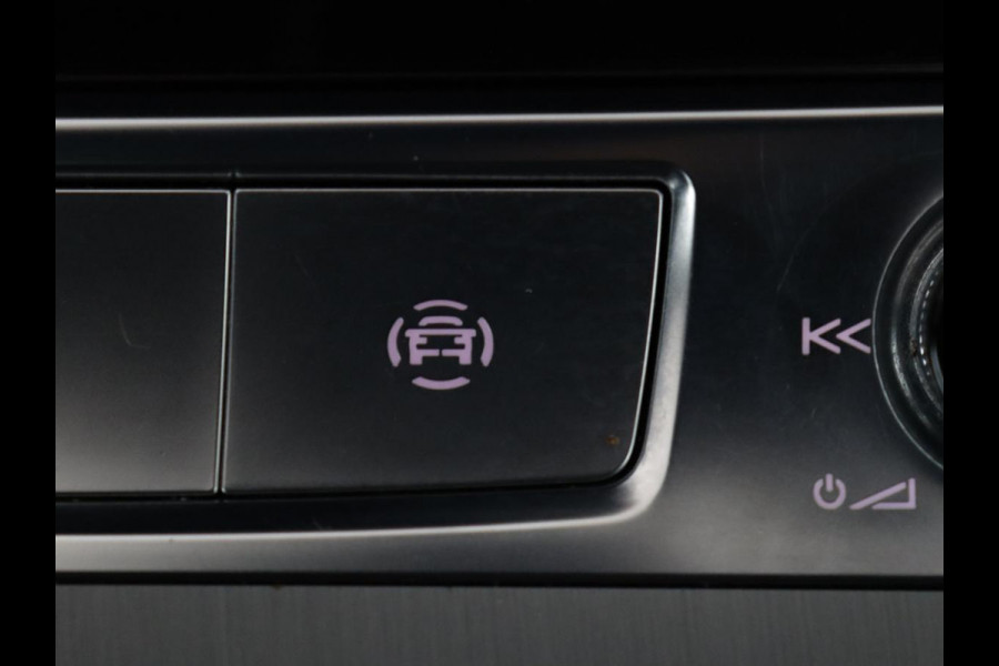 Audi A6 Avant 45 TFSI Sport S line edition | Pano.Dak | Trekhaak | LED | Apple Carplay | Stoelverwarming | S-Line |
