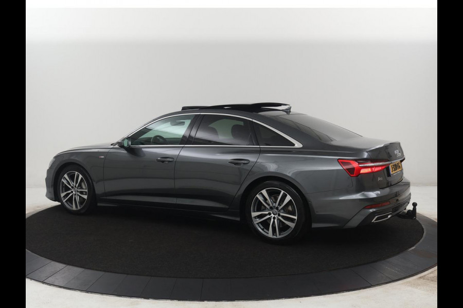 Audi A6 Limousine 45 TFSI S edition | Pano.Dak | Trekhaak | Camera | LED | Stoelverwarming | Apple Carplay | S-Line |