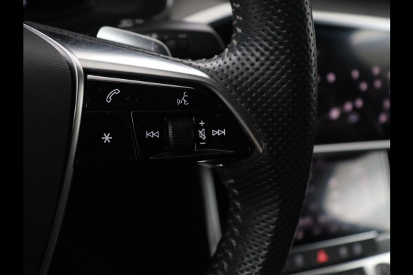 Audi A6 Limousine 45 TFSI S edition | Pano.Dak | Trekhaak | Camera | LED | Stoelverwarming | Apple Carplay | S-Line |