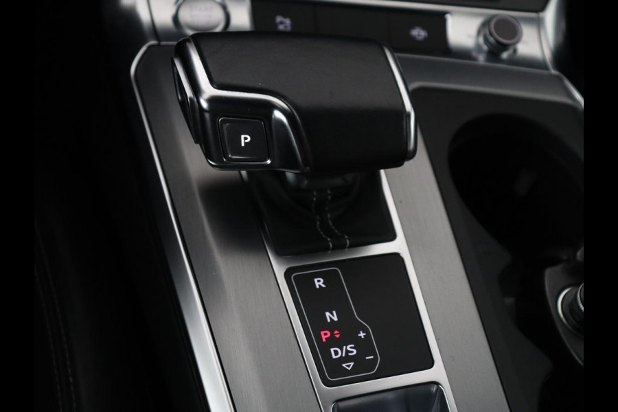 Audi A6 Limousine 45 TFSI S edition | Pano.Dak | Trekhaak | Camera | LED | Stoelverwarming | Apple Carplay | S-Line |