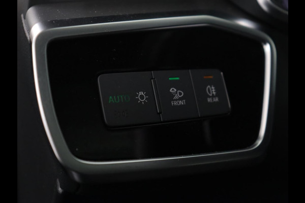 Audi A6 Limousine 45 TFSI S edition | Pano.Dak | Trekhaak | Camera | LED | Stoelverwarming | Apple Carplay | S-Line |