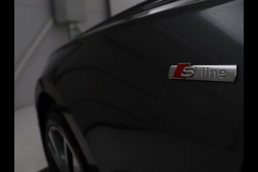 Audi A6 Limousine 45 TFSI S edition | Pano.Dak | Trekhaak | Camera | LED | Stoelverwarming | Apple Carplay | S-Line |
