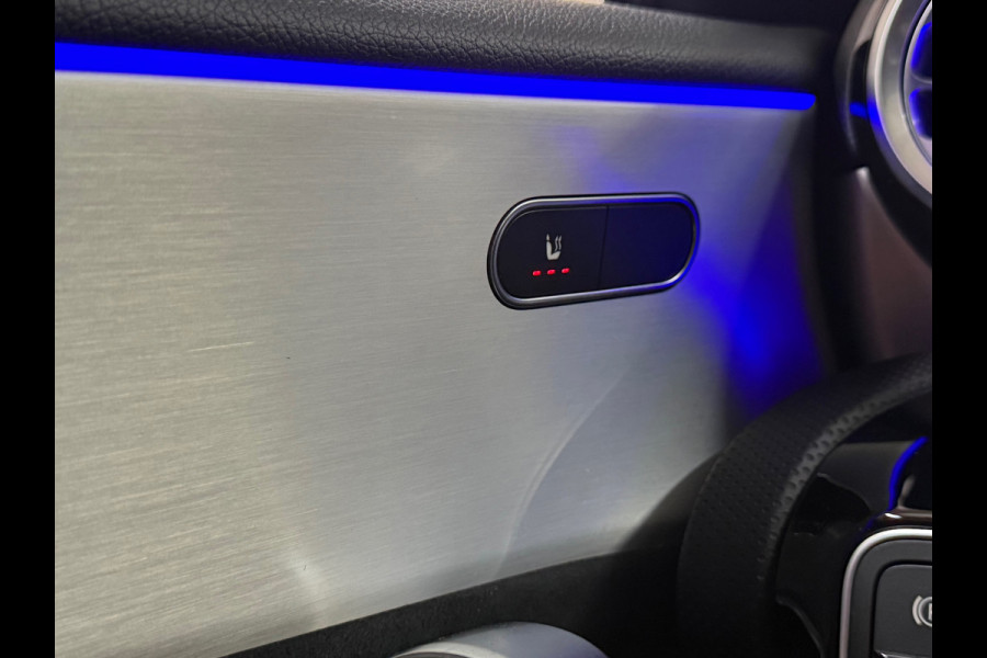 Mercedes-Benz A-Klasse 250 e AMG Line | Stoelverwarming | Alcantara | Panorama dak | Carplay | Head-Up | Multibeam LED |Keyless Go