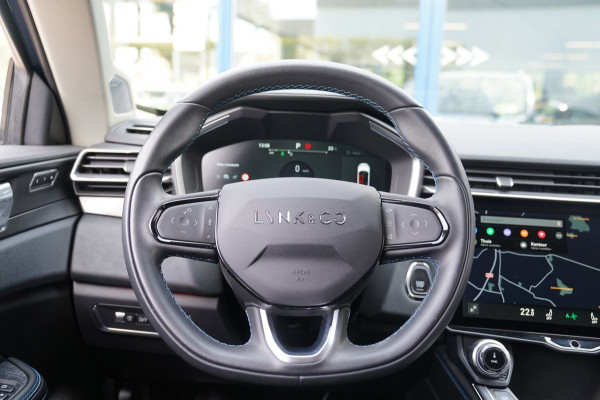 Lynk & Co 01 1.5|Prijs incl. 12 mnd garantie| PDC Panoramadak LMV Navi Apple carplay/Android auto Camera