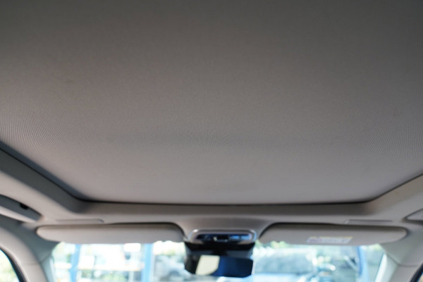 Lynk & Co 01 1.5|Prijs incl. 12 mnd garantie| PDC Panoramadak LMV Navi Apple carplay/Android auto Camera