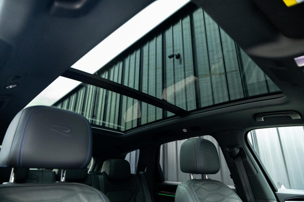 Volkswagen Touareg 3.0 TSi eHybrid 4MOTION R | Adaptive cruise | Head-up | Panorama dak | Dynaudio | Ambiance interieur |