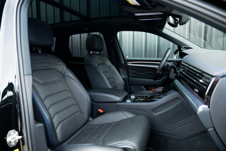 Volkswagen Touareg 3.0 TSi eHybrid 4MOTION R | Adaptive cruise | Head-up | Panorama dak | Dynaudio | Ambiance interieur |