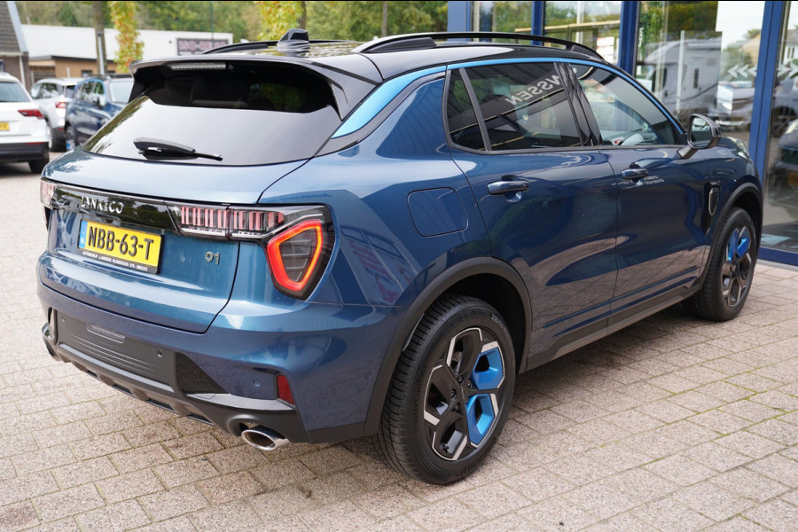 Lynk & Co 01 1.5|Prijs incl. 12 mnd garantie| PDC Panoramadak LMV Navi Apple carplay/Android auto Camera