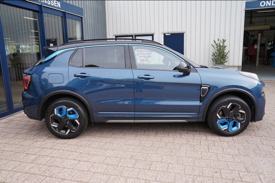 Lynk & Co 01 1.5|Prijs incl. 12 mnd garantie| PDC Panoramadak LMV Navi Apple carplay/Android auto Camera