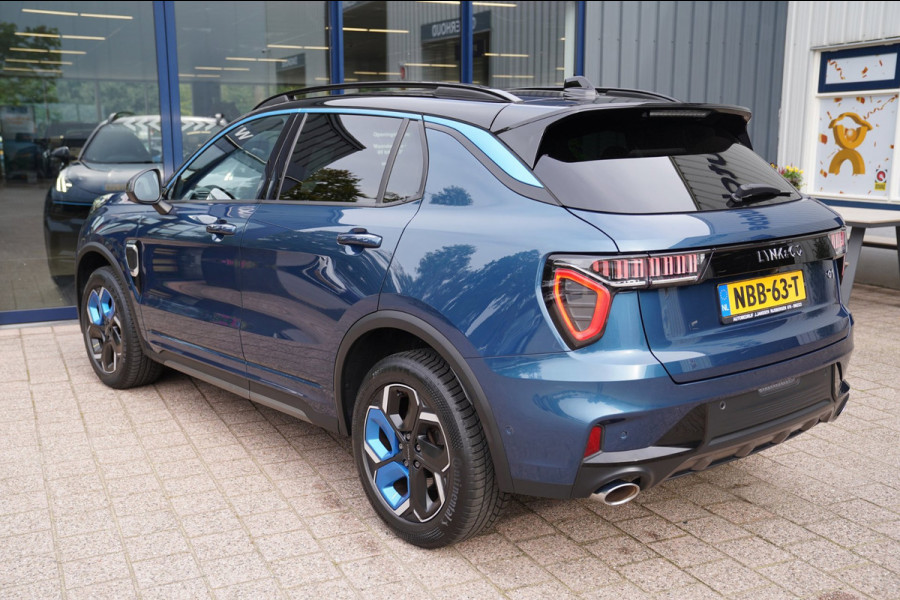 Lynk & Co 01 1.5|Prijs incl. 12 mnd garantie| PDC Panoramadak LMV Navi Apple carplay/Android auto Camera