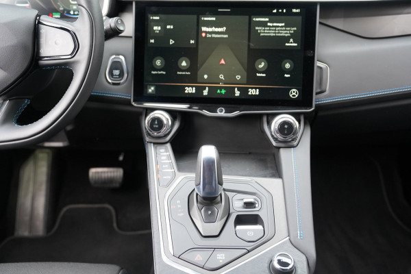 Lynk & Co 01 1.5|Prijs incl. 12 mnd garantie| PDC Panoramadak LMV Navi Apple carplay/Android auto Camera