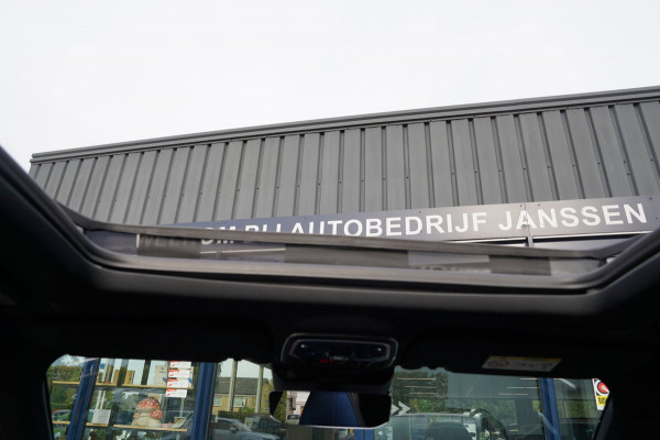 Lynk & Co 01 1.5|Prijs incl. 12 mnd garantie| PDC Panoramadak LMV Navi Apple carplay/Android auto Camera