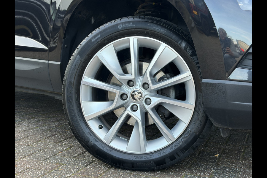 Škoda Karoq 1.5 TSI ACT Style Business Trekhaak Pano Leer Adap.Cruise Memory Camera VOL!