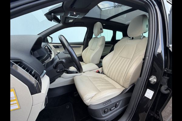 Škoda Karoq 1.5 TSI ACT Style Business Trekhaak Pano Leer Adap.Cruise Memory Camera VOL!