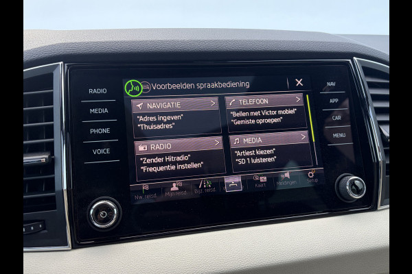 Škoda Karoq 1.5 TSI ACT Style Business Trekhaak Pano Leer Adap.Cruise Memory Camera VOL!