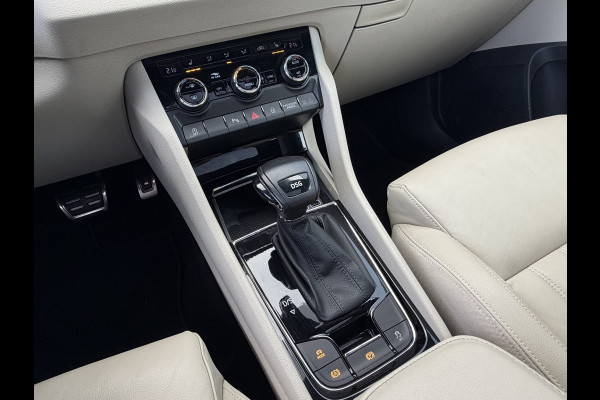 Škoda Karoq 1.5 TSI ACT Style Business Trekhaak Pano Leer Adap.Cruise Memory Camera VOL!