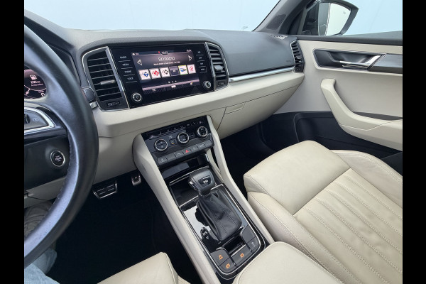 Škoda Karoq 1.5 TSI ACT Style Business Trekhaak Pano Leer Adap.Cruise Memory Camera VOL!