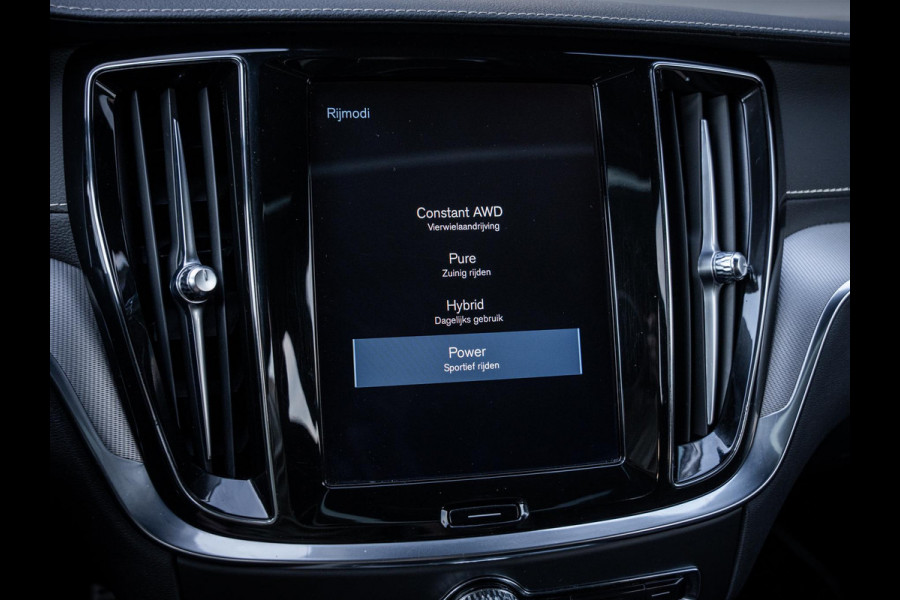 Volvo V60 2.0 T8 Recharge AWD R-Design - Pano l ACC l 19'' l 360cam l Memory l HUD