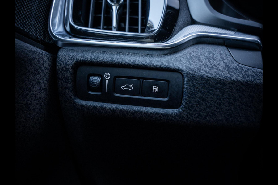Volvo V60 2.0 T8 Recharge AWD R-Design - HEICO Pack l ACC l Pano l H/Kardon l Memory