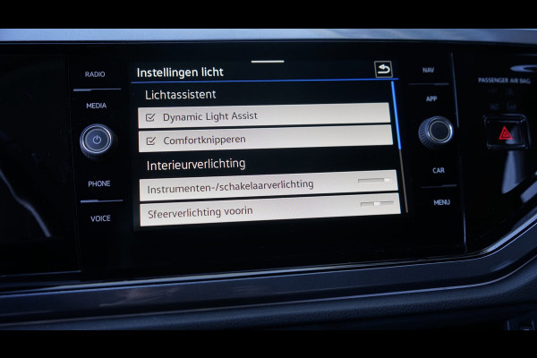 Volkswagen Polo 1.0 TSI AUTOMAAT|CAMERA|CARPLAY|DAB|IQ LIGHT|NAVIGATIE|STOELVERWARMING|VIRTUEEL